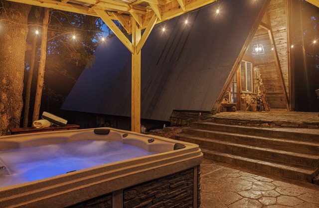 Secluded Cabin with Hot Tub, Firepit