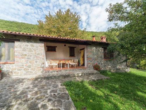 Secluded Chalet with Pool