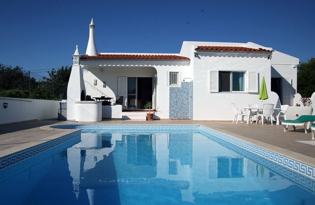 Secluded Family Friendly Villa with Private Pool, Free WIFI & International TV