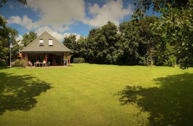 Secluded Holiday Home by the Sea "De Zuidwester"