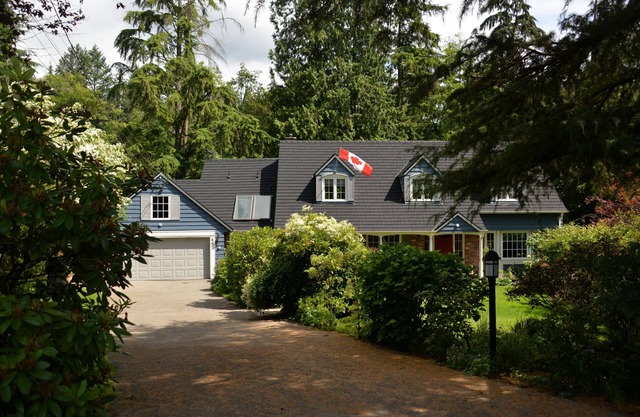 Secluded location on a cul de sac & creek, near amenities, mountains & beach.
