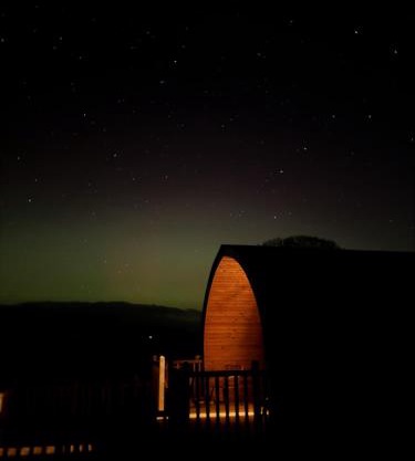 Secluded Luxury Cabins with stream, stargazing, walks and nature - Fell Farm Hideaway