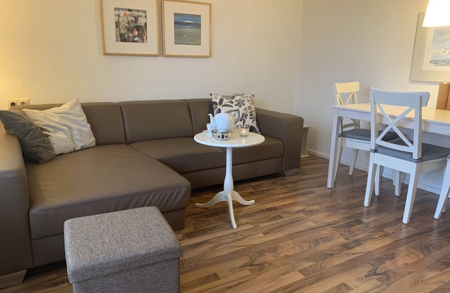 secluded, modern Comfort-apartment directly located at dunes