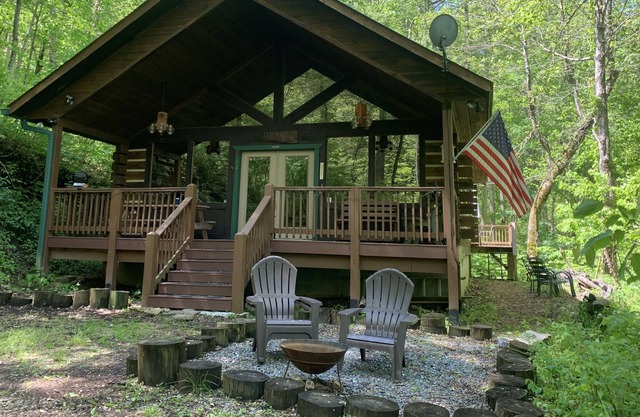 Secluded Nantahala Forest Getaway