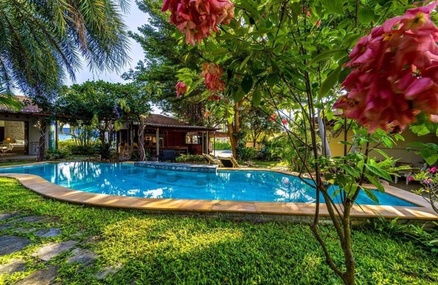 Secluded Oasis for Family and Friends BM5