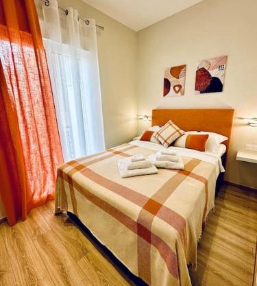 Second Pearl, just 1 km from the Acropolis