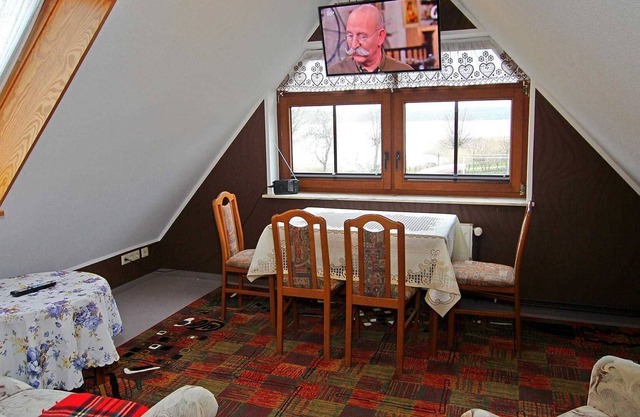 SEE 6042 - above - Apartments on Lake Userin SEE 6040