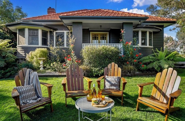 SeeApollo - Bungalow (7 Bedroom)