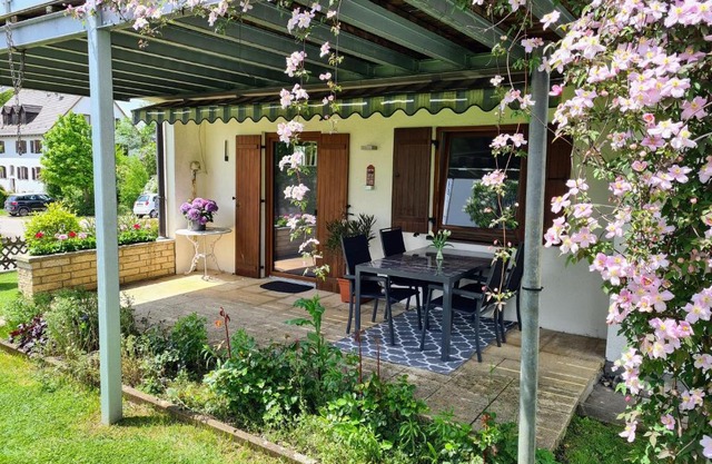 Seenahe Gartenwohnung in Schondorf