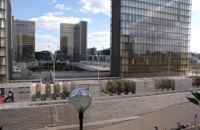 Seine Front Room/Lib. F.Mitterrand