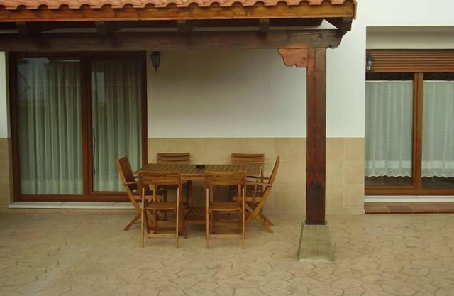 Self catering la Pergola for 6 people