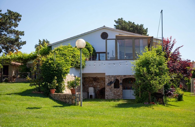 Self catering Can Bernadí for 20 people