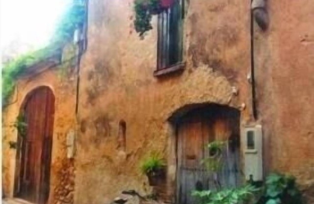 Self catering Can Corretjola for 10 people