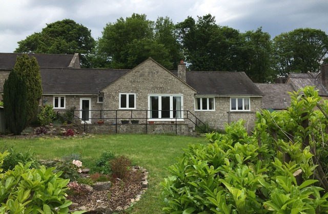 Self Catering Holiday Bungalow in Ilam near Dovedale