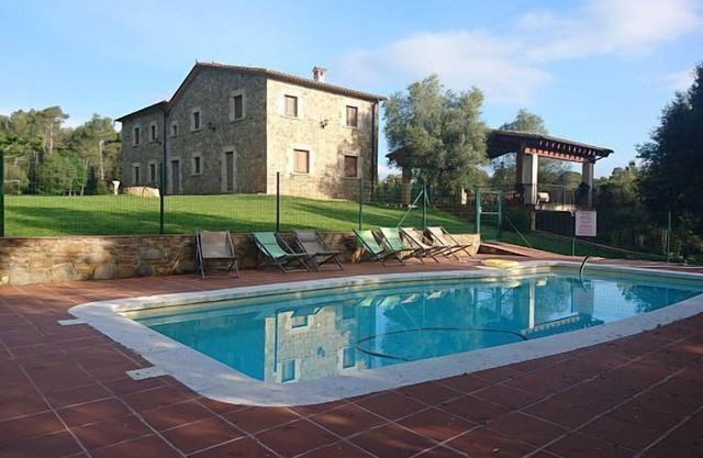 Self catering Mas Solaric for 10 people