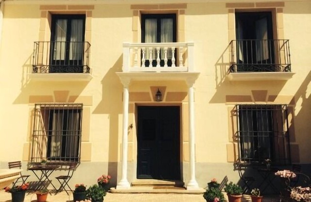 Self catering Puerta del Agua for 6 people