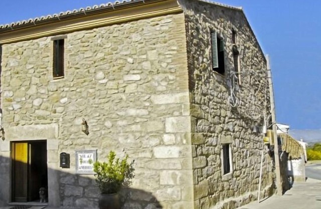 Self catering Solaz del Ambroz for 8 people