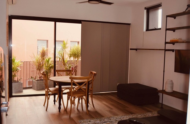Self content Appartment in the heart of Fremantle WA