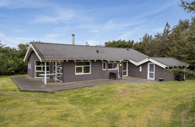 "Sella" - 200m from the sea by Interhome