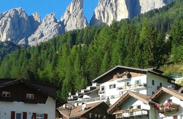 SELLARONDA APARTMENT THE DOLOMITES - VAL DI FASSA CIN IT022036C2SILQQ4N4