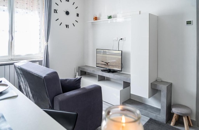 Selly House Allesandria