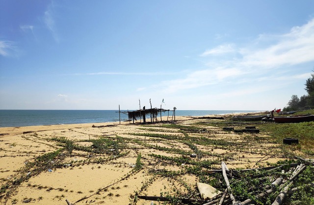 Semarak Beach Inn