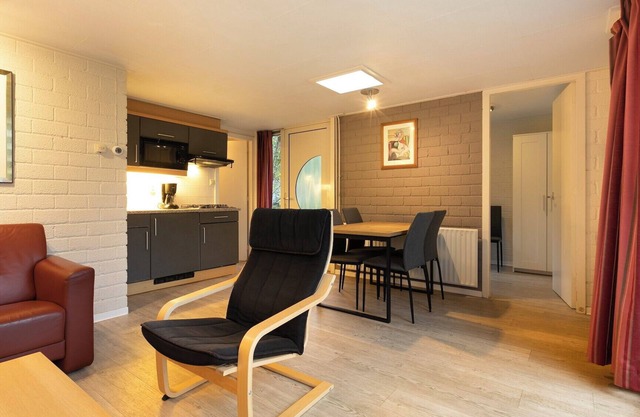 Semi-detached bungalow for 2 persons