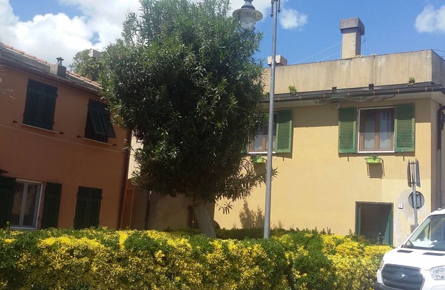 semi-detached house 2.5 km from the sea