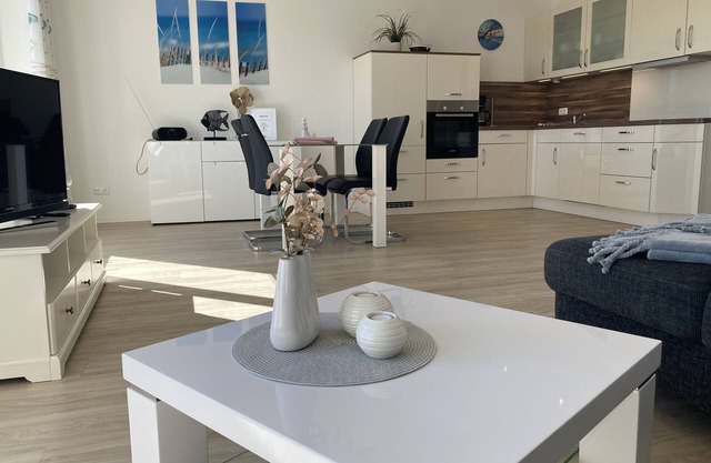 Semi-detached house close to the beach in a quiet. Pure relaxation!