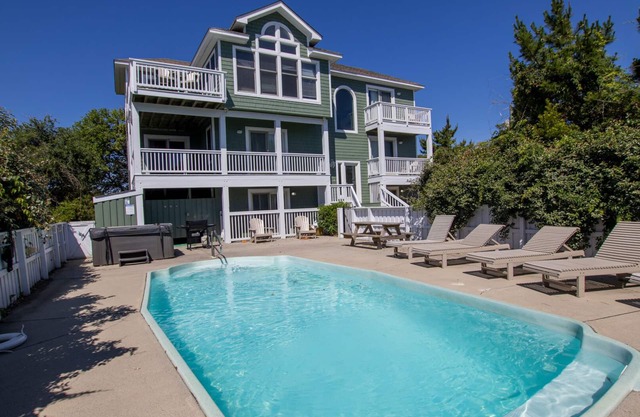 Semi-Oceanfront, 6 BRs, Priv Pool, H Tub, Rec Rm, OS6B, Seashell