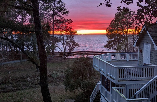 Semi-Soundfront, Rec Room, Community Amenities, 533,Sound Secret
