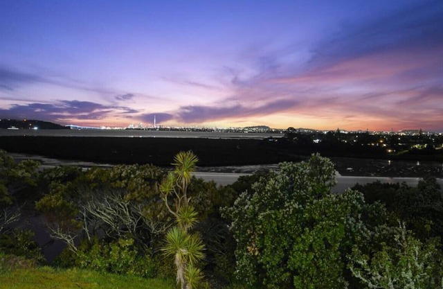 Sensational Clifftop Masterpiece | Sea & City View