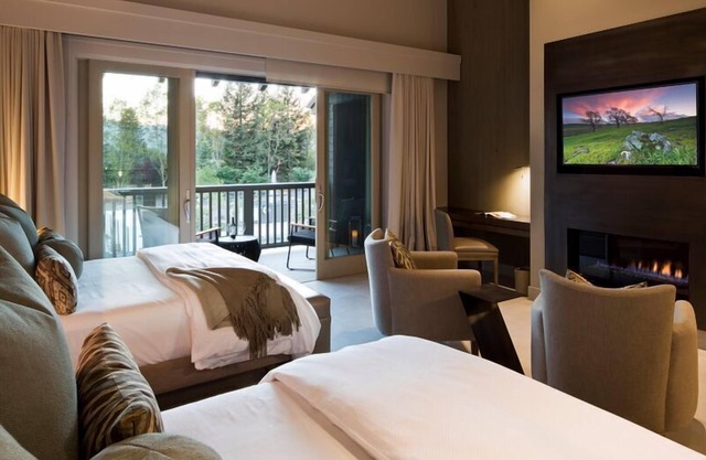 SENZA Hotel