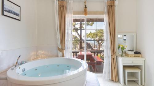 seonjaedo secret spa pension