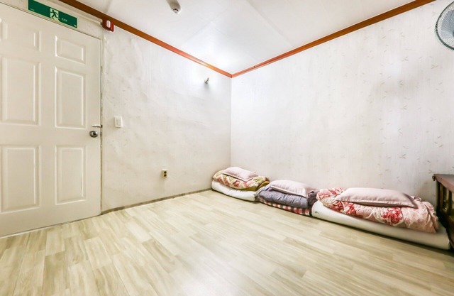 Seosan Emperor Motel