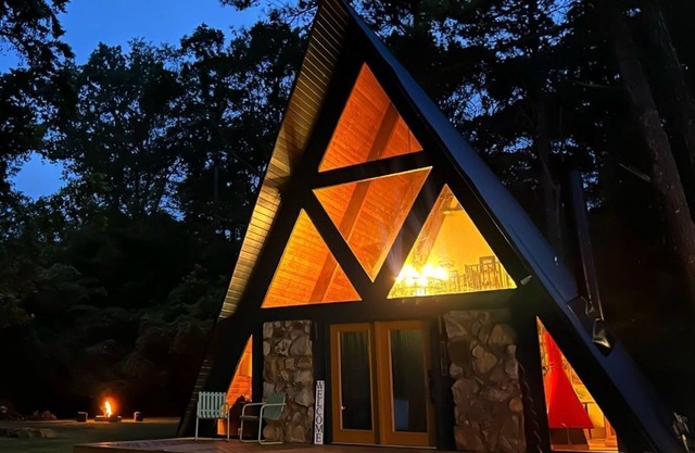 Sept 21-30 Open! Book Fam A-Frame! Walk to Lake!
