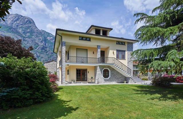Serena (LMZ180) by Interhome