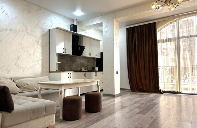Serene 2-bedroom apartment in Yerevan