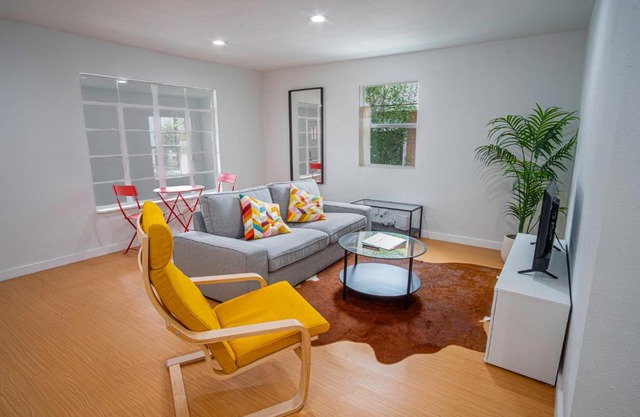 Serene 2BR1BA Residence in Peaceful San Antonio