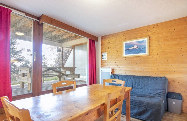 Serene Alpine Stay for 6 guests