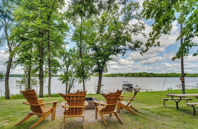 Serene Cabin on Lake Pokegama w/ Dock & Fire Pit!