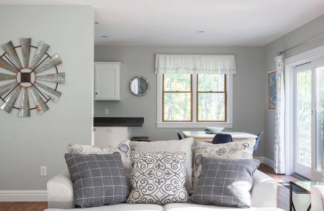 Serene home near Goose Rocks Beach. Bubbling brook, bikes & beach gear