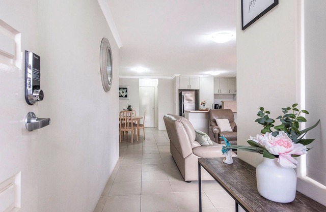 Serene Oasis - 3 Bedroom Getaway House