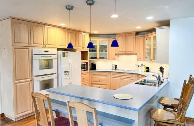 Serene Ocean View Home - steps from the beach and museum!