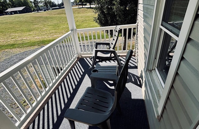 Serene retreat, convenient location in Mechanicsburg, PA.