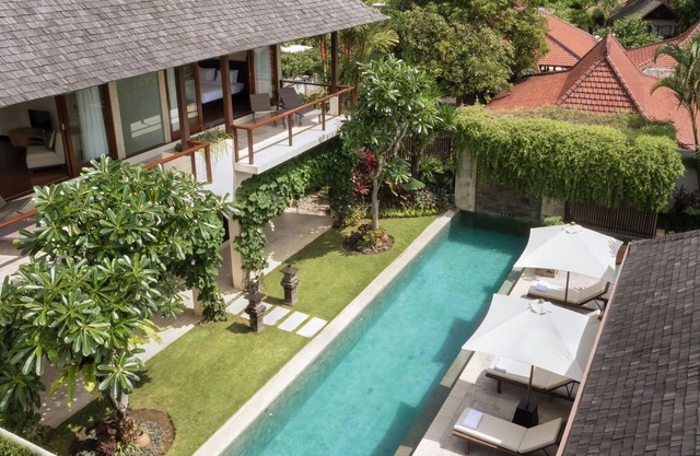 Serenely Luxurious 5 Bedroom Villa, Batu Belig