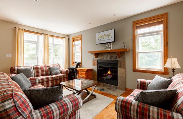Serenity Peaks Lodge by InstantSuites-LaBete Golf