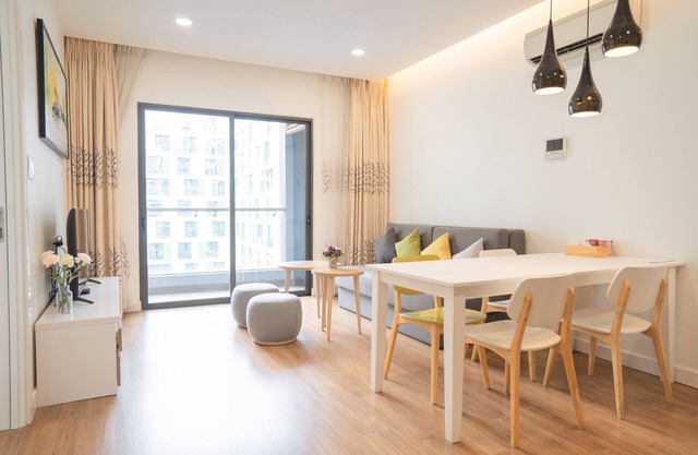 Serviced Apartment Airport free pool and gym