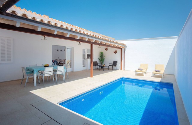 SESTANYOLET - Villa with private pool in S'Estanyol (Llucmajor). Free WiFi