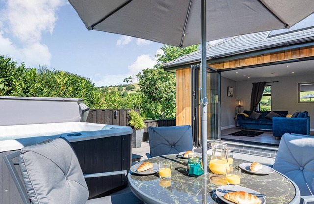 Set in a rural location, this pair of lodges offer spacious and comfortable accommodation, complete